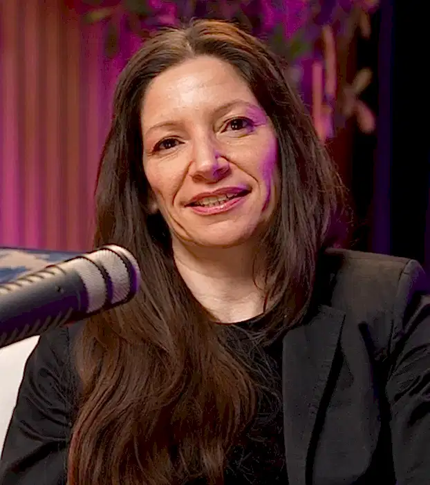 Hue Videocast Studio Referans Banu DİKEN